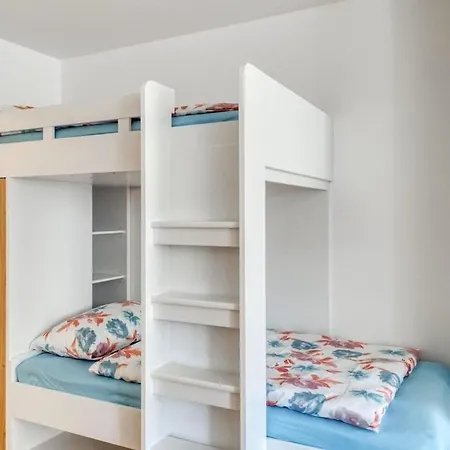 Elegant Apartment
